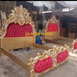 Harga Tempat Tidur Klasik Ukiran Mewah Finishing Gold
