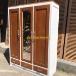 Lemari Pakaian Almari Baju Model Minimalis 3 Pintu Plus Cermin Finishing Duco Putih Kombinasi Natural