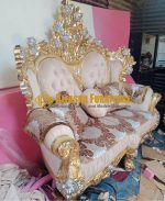 Sofa Ruang Tamu Mewah Ukir Jepara Warna Gold - Image 3