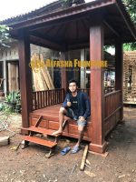Gazebo Kayu Jati Minimalis Tiang Saka Besar