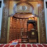 Mihrab Masjid Kayu Jati Perhutani Model Kaligrafi Terbaru