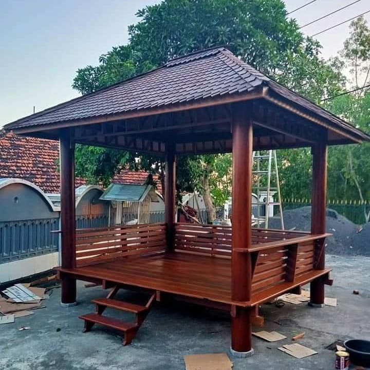 b5109f74042b55c2a5d8f547fd6635b3 Gazebo Minimalis Kayu Jati Atap Sirap Ulin - Image 1