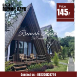 Jual Rumah Segitiga Kayu Jati Minimalis, Desain Aesthetic untuk Villa